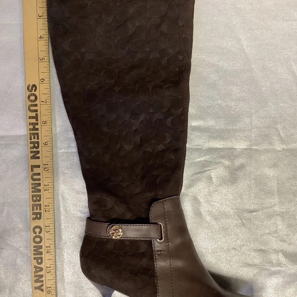 COACH BOOTS - Picture 2 of 8